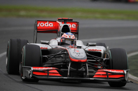 Den forsvarende verdensmester viste stor kørsel til at tage sin første McLaren sejr